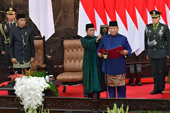 Foto Pelantikan Presiden dan Wakil Presiden RI Periode 2024 hingga 2029 oleh MPR: Kementrian Sekretariat Negara