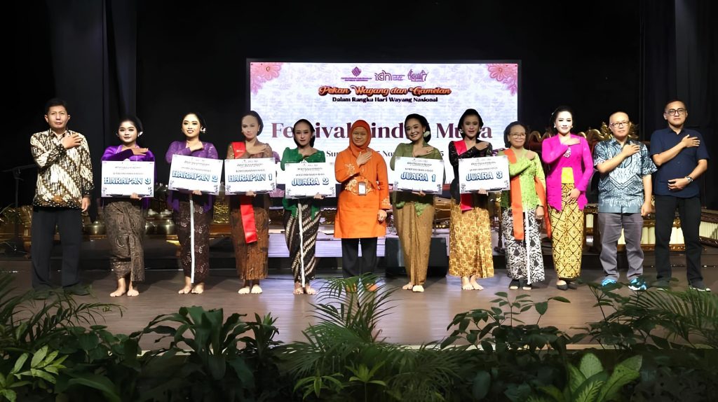 Foto Festival Gamelan dan Sinden 2025 di Solo memperkuat peran perempuan dalam melestarikan budaya oleh Suara.com